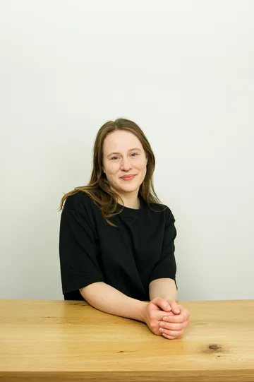 staff_photo_lisa_garwels